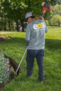 Commercial-Lawn-Maintenance-3513