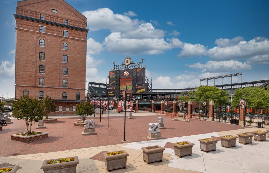 Why Businesses Choose Our Commercial Landscaping Team in Howard County, MD
